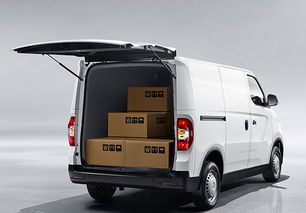 廣州貨拉拉上汽大通EV30純電動物流車融租方案 以租代購，助力綠色物流